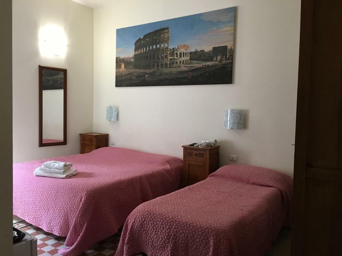 Hotel Casa Rosy Rzym Zewnętrze zdjęcie
